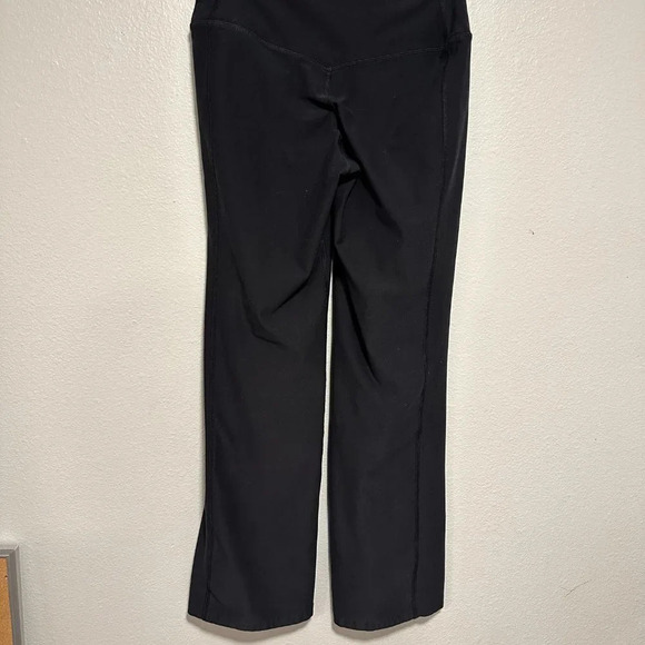 Nike Dri-Fit Flared Leggings in Size Small Short Black - Picture 2 of 6